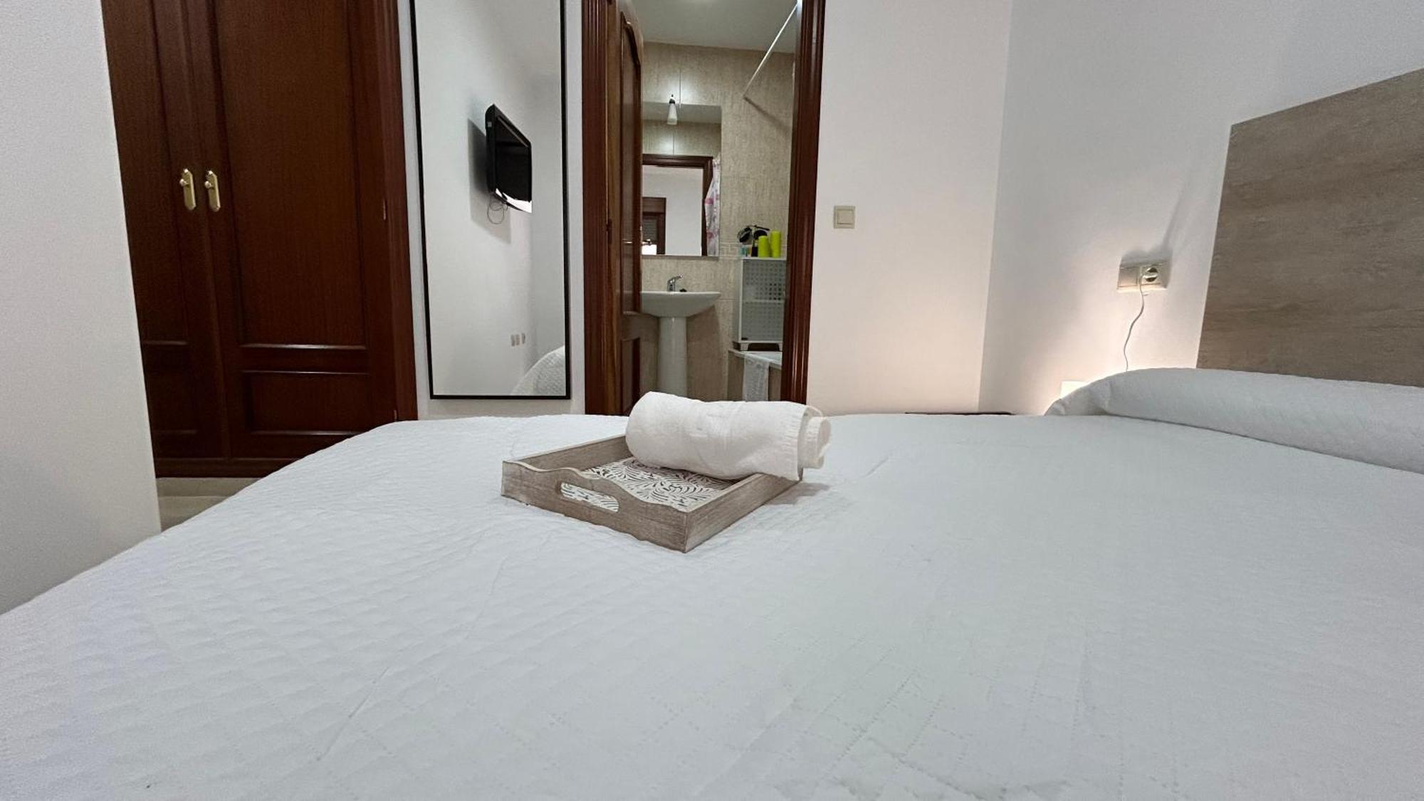 דירות Jaén Piso Compartido Delyrent En San Ildefonso מראה חיצוני תמונה